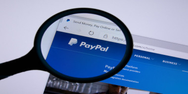 PayPal Halts Work on Stablecoin Amid Increased Regulatory Scrutiny